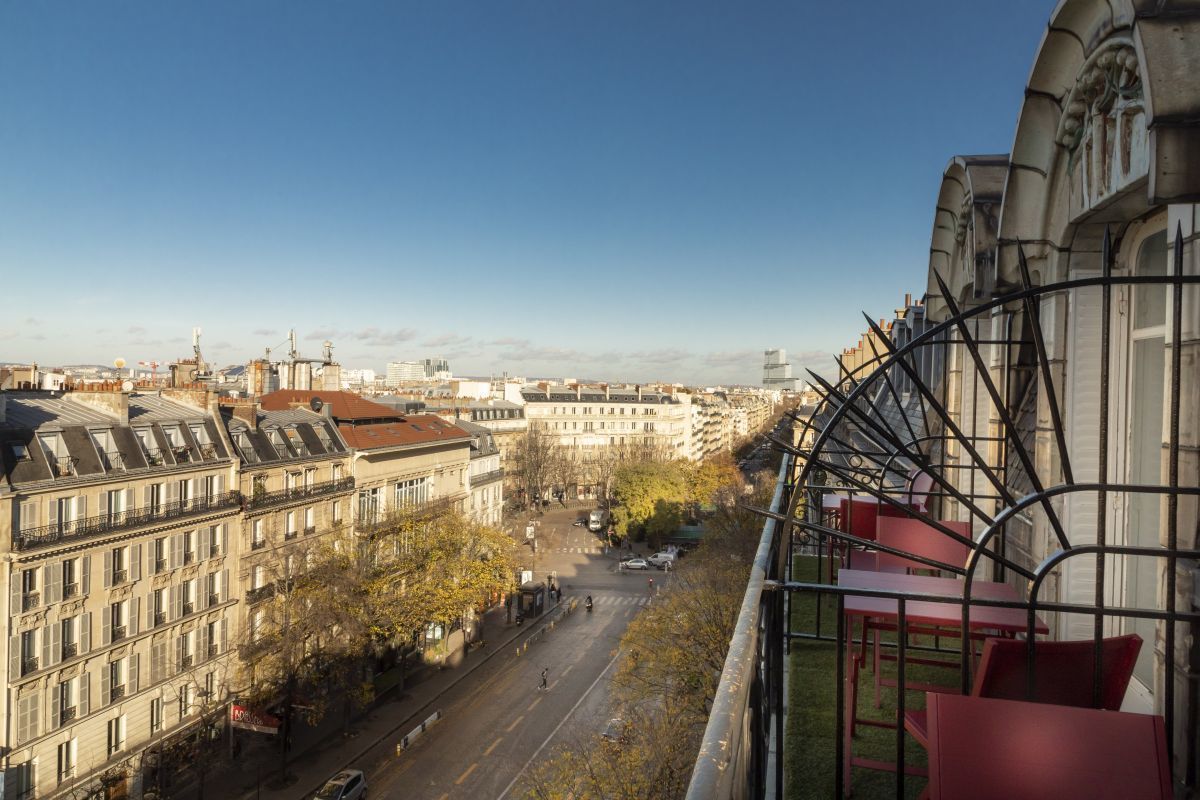 Hotel Elysees Ceramic - Balcony